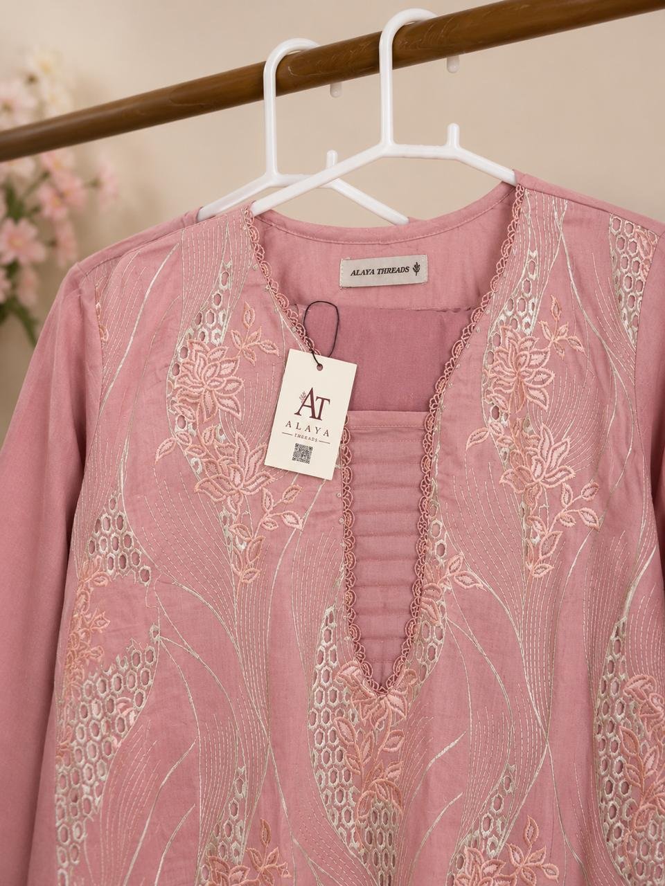 Gul Noir | Chikankari Cotton Lawn | 3 piece - Image 2